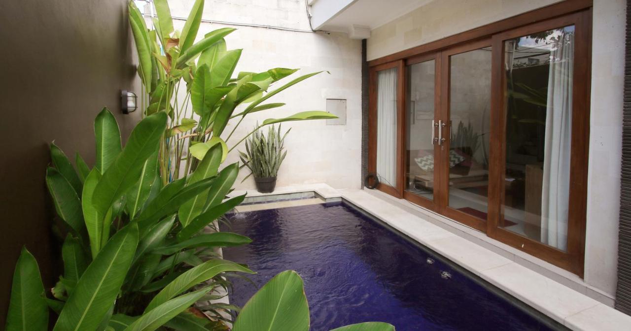 Villa Anyelir Seminyak Exterior foto